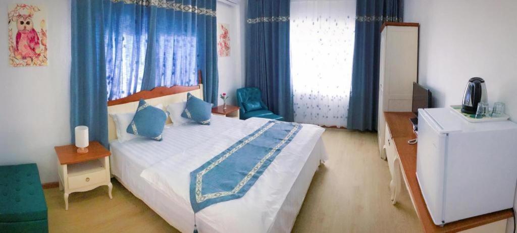 Hotel Blue Saipan Garden Extérieur photo