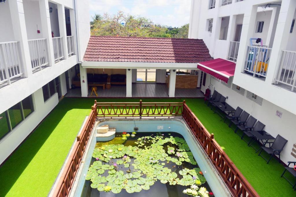 Hotel Blue Saipan Garden Extérieur photo