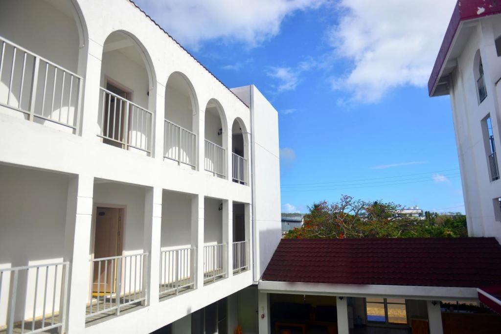 Hotel Blue Saipan Garden Extérieur photo